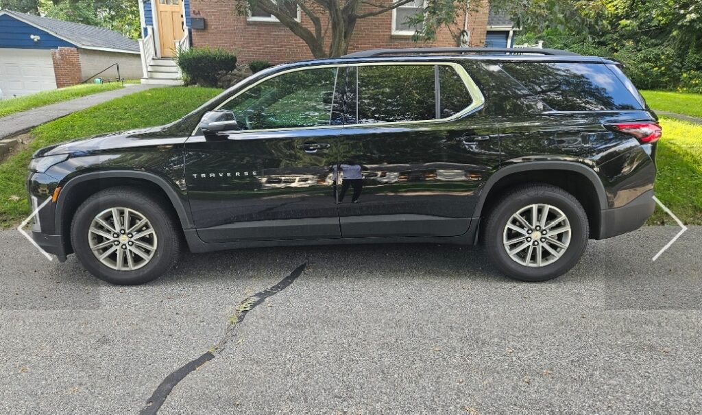 Chevy Traverse 2023 (7-seater)